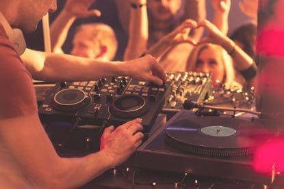 How to DJ without using headphones