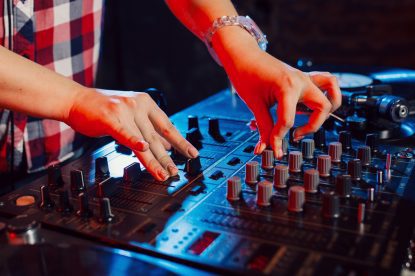 DJ mixing techniques for beginners