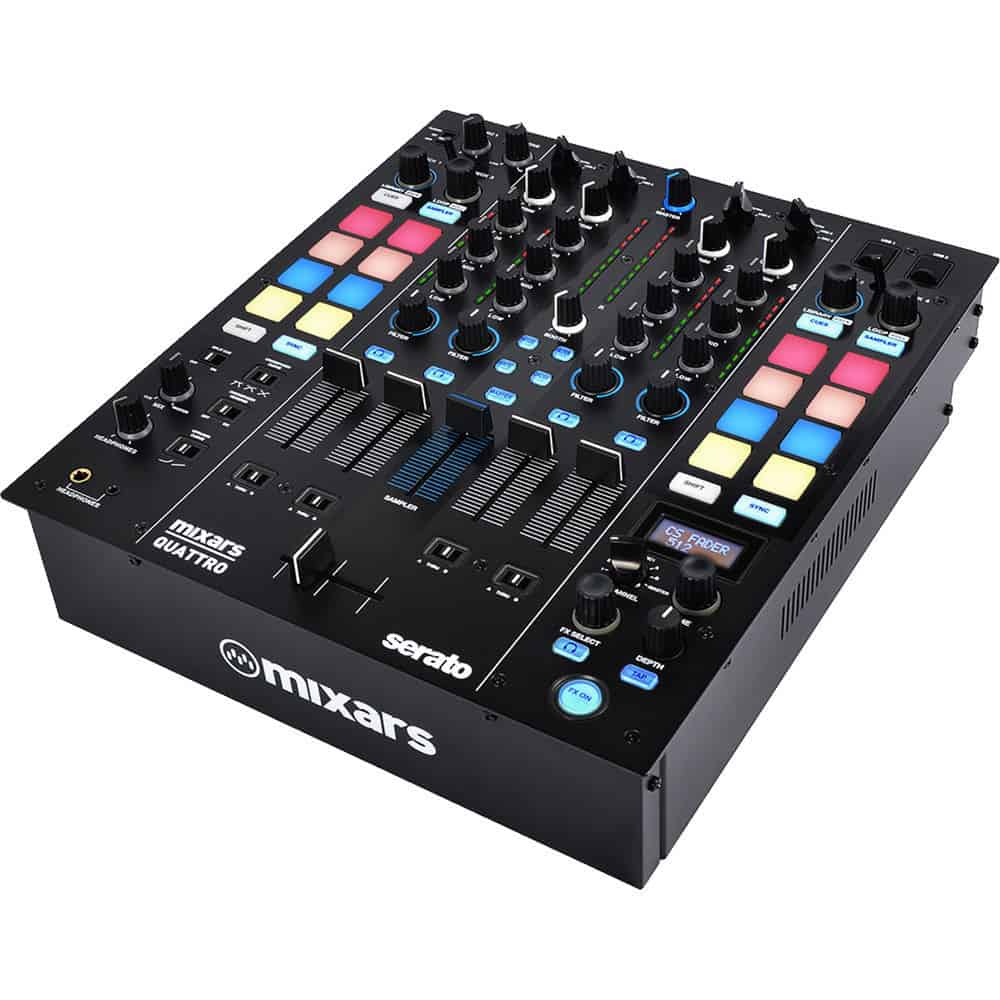 What does a DJ do? [FULL EXPLANATION] How DJs mix
