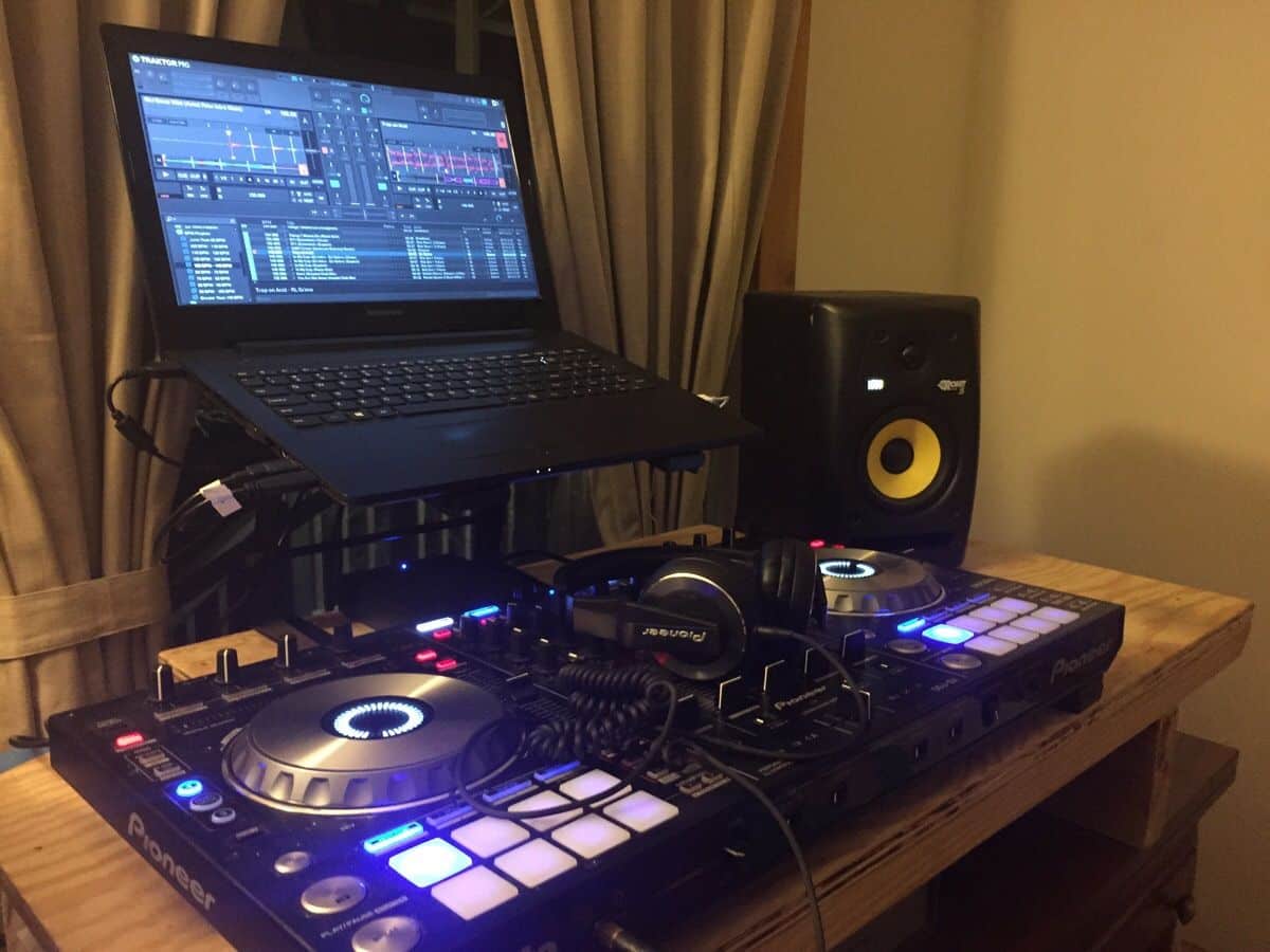 Best DJ setup for kids 2024 What DJ gear is best for children?
